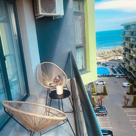Luxury Kln By Alezzi Mamaia Nord Apartamento Năvodari Exterior foto